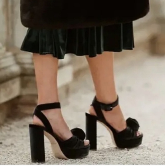 NEW Antonio Melani x Nicola Bathie Emilia Velvet Rose Platform Dress Sandals - Picture 3 of 10